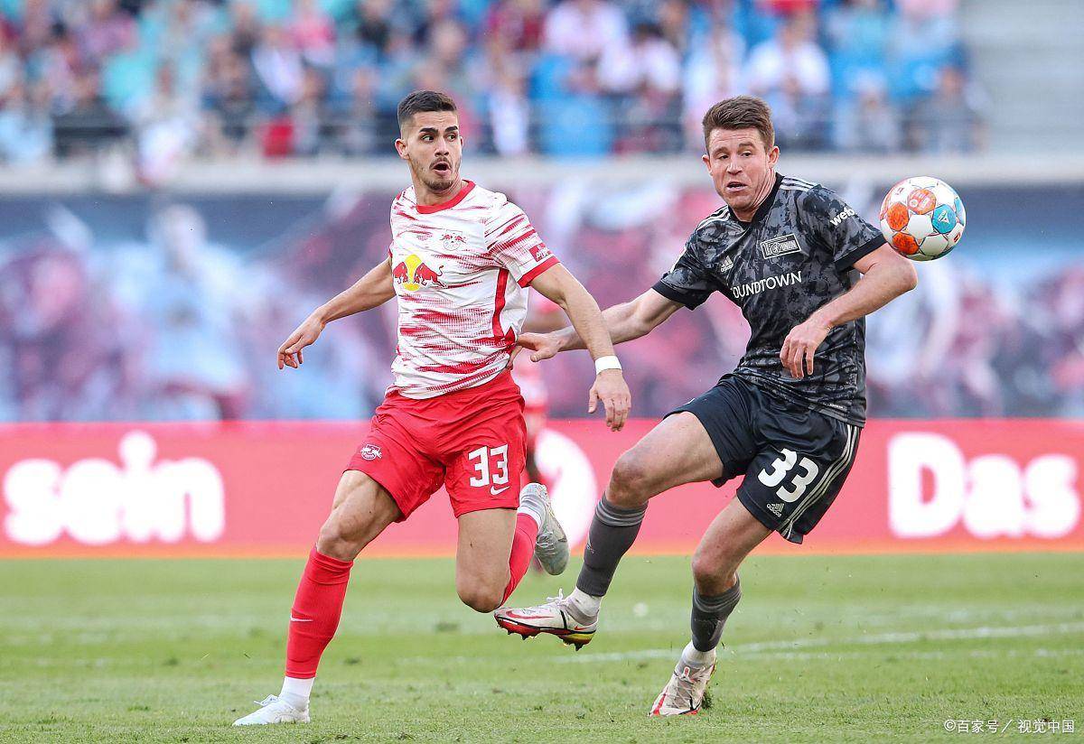 莱比锡红牛继续保持不败势头，领跑积分榜