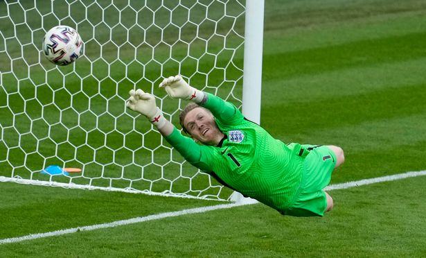 捷克拼尽全力,小组赛最后一搏冲击淘汰圈 捷克拼尽全力,小组赛最后一搏冲击淘汰圈