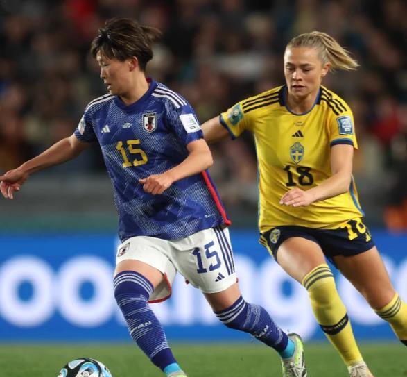 IM体育网页版登录入口-瑞典乒乓球队逆转韩国乒乓球队，许昕完成帽子戏法