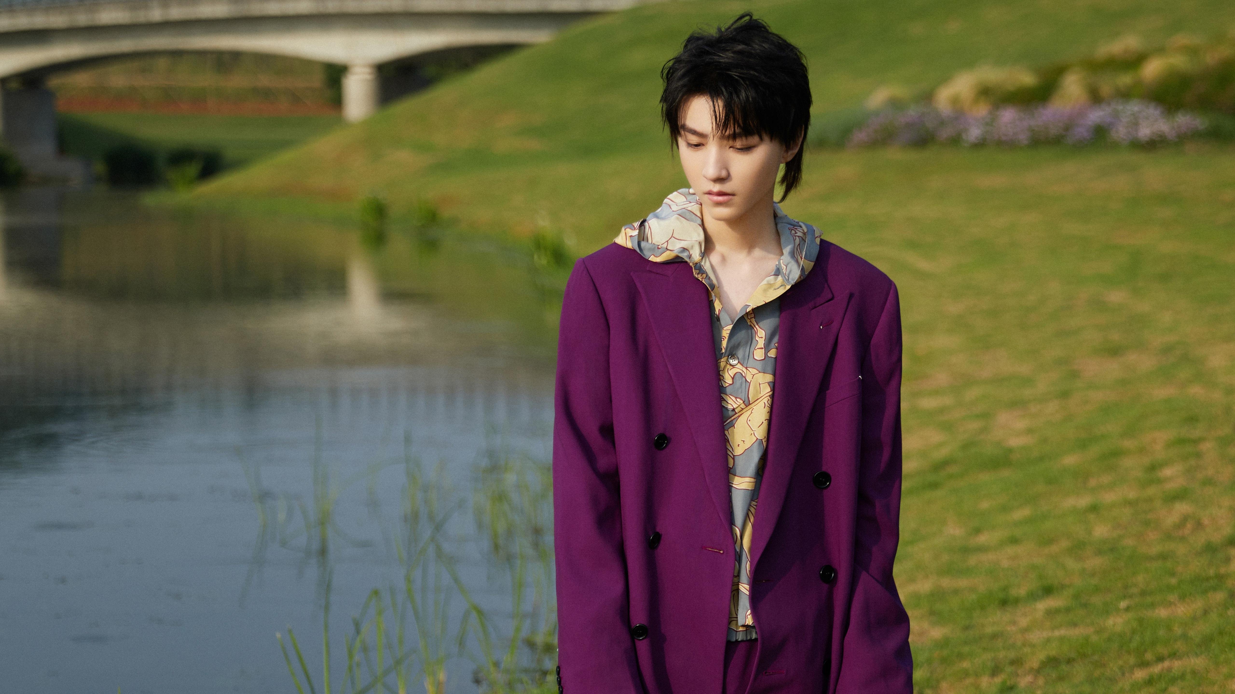 富安健洋的独舞,当勒沃库森的节奏在巴拉圭的脉搏上响起