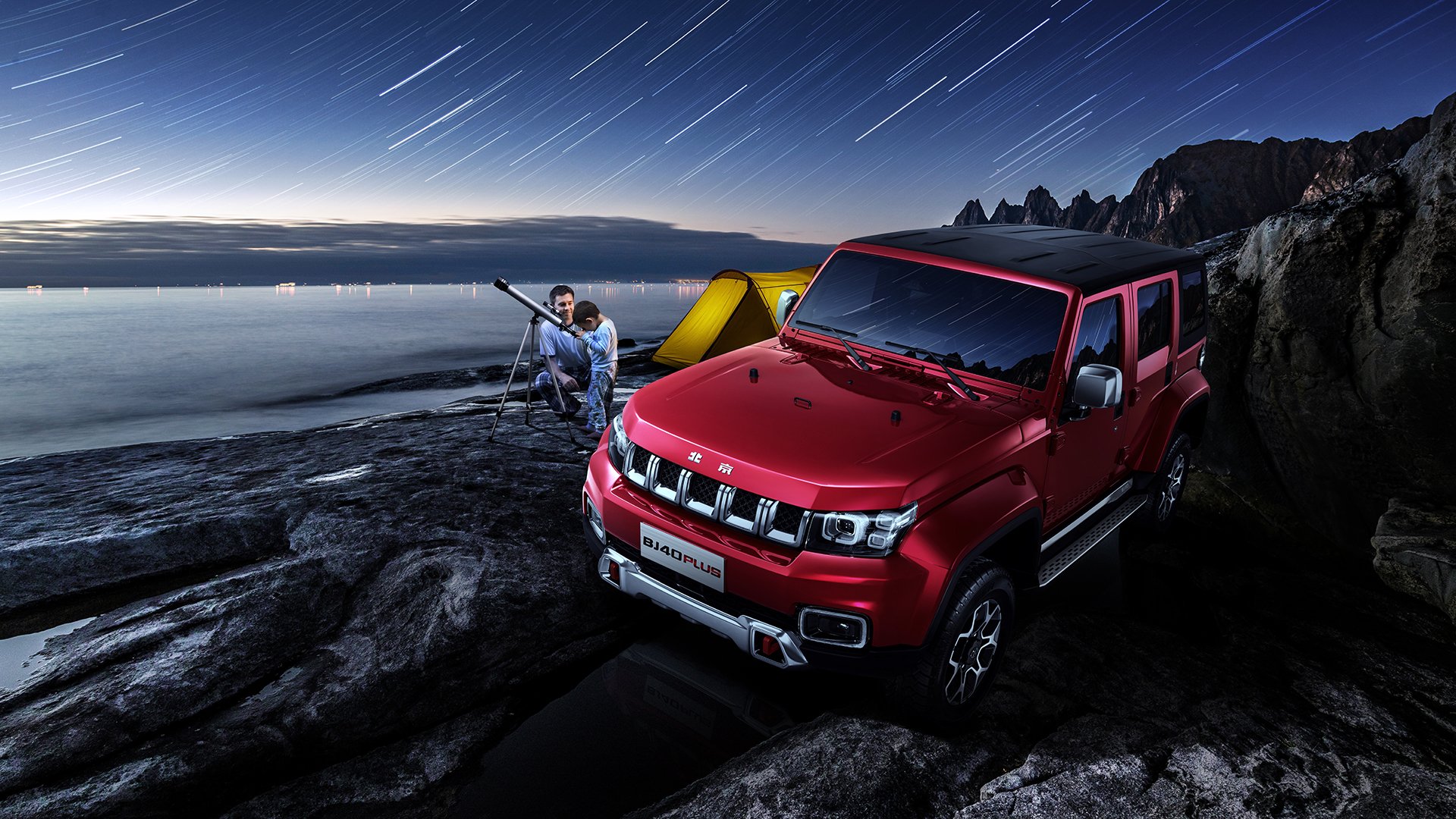 赛道与球场的双重奏，当F1街道赛焦点战遇见活塞单节拉开猛龙